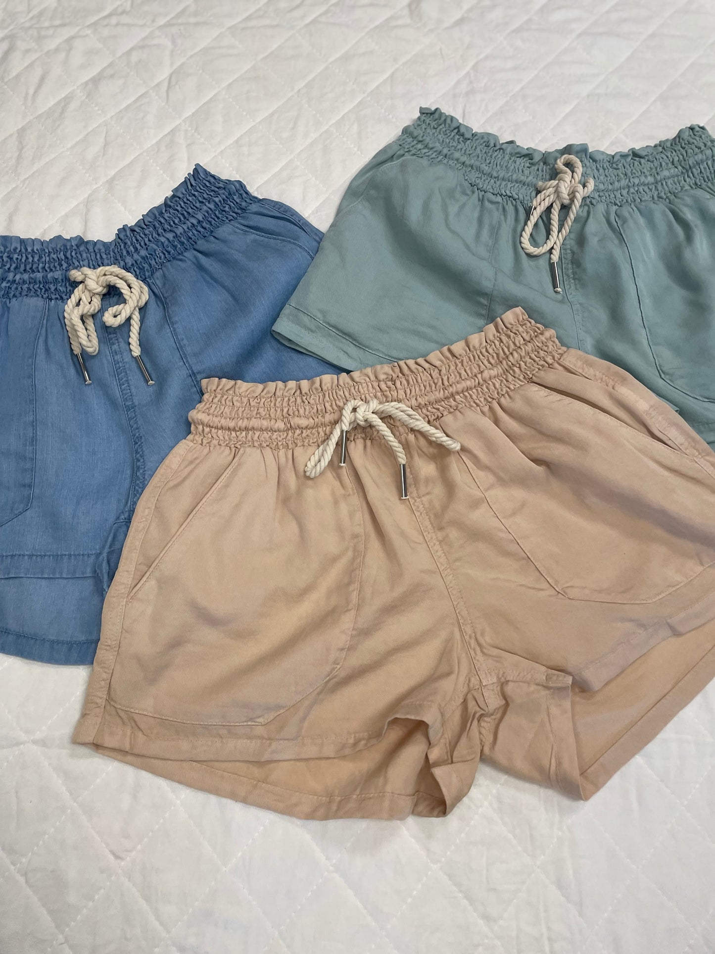 Maya Tencel Shorts