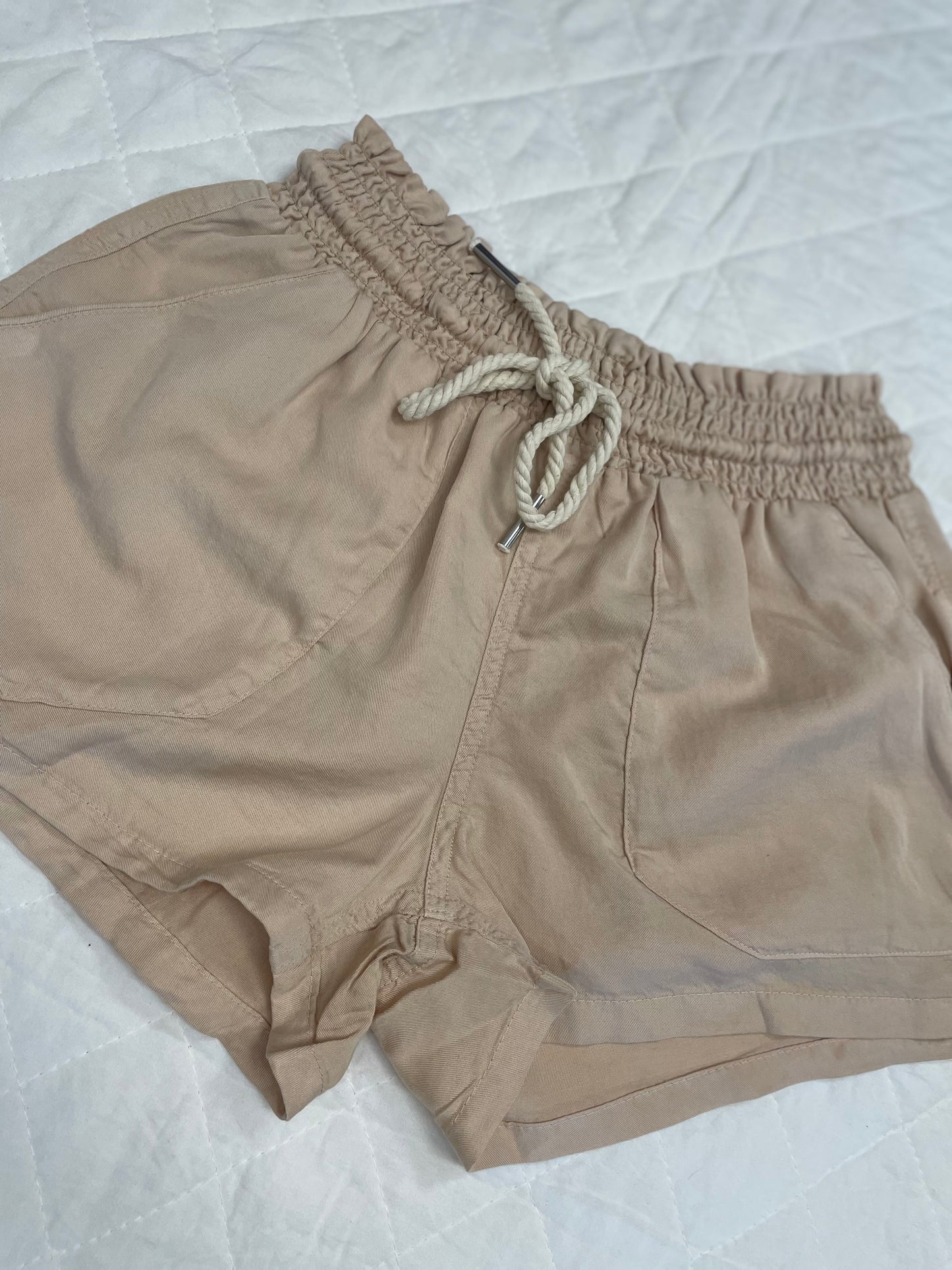 Maya Tencel Shorts