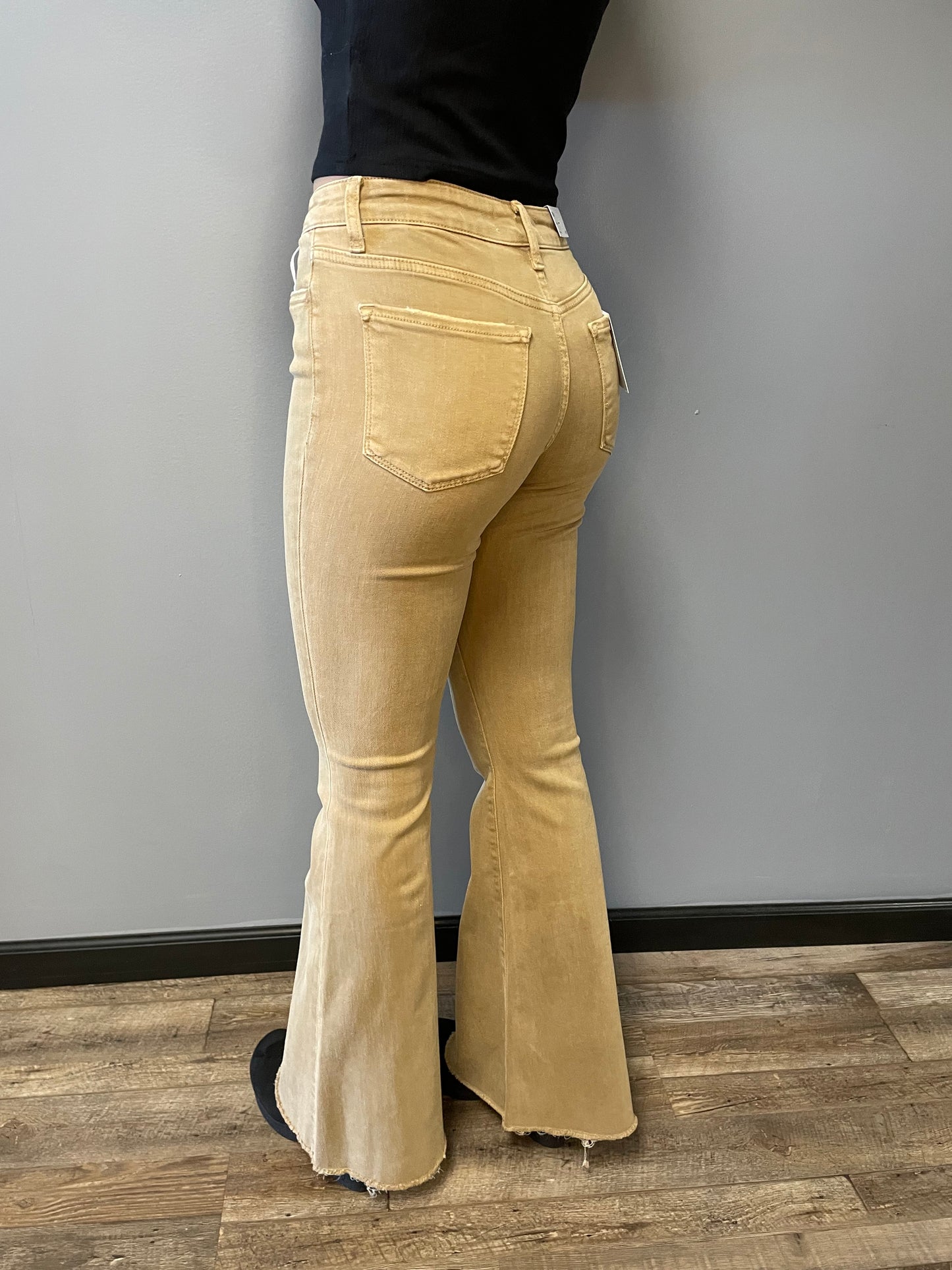 Vervet "Conquer" High Rise Tan Jeans