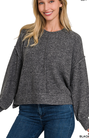 Hacci Hi-Low Hem Sweater